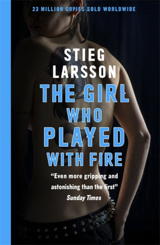 The Girl Who Played with Fire-9780857054043